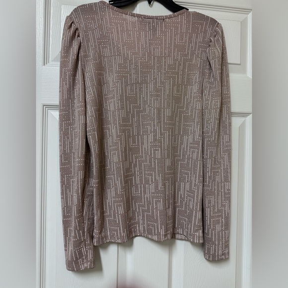 Elegant Women's Top in Light Brown-A love story - Picture 7 of 7